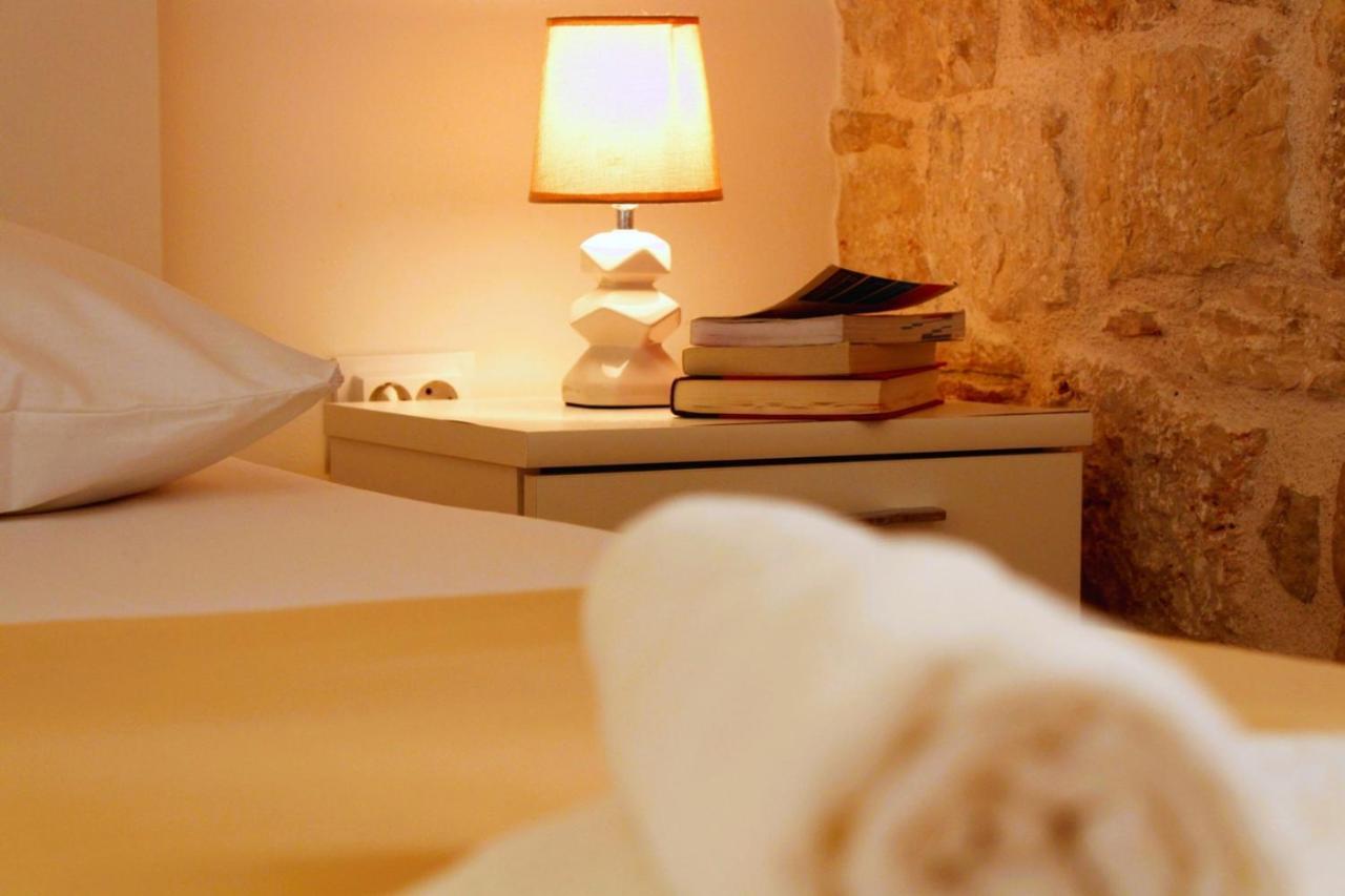 Korzo Rooms & Apartments Vis Eksteriør bilde