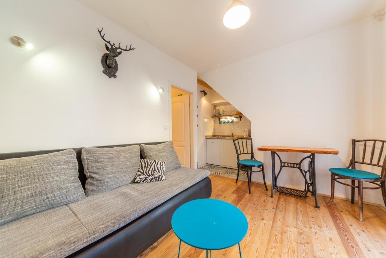 Korzo Rooms & Apartments Vis Eksteriør bilde